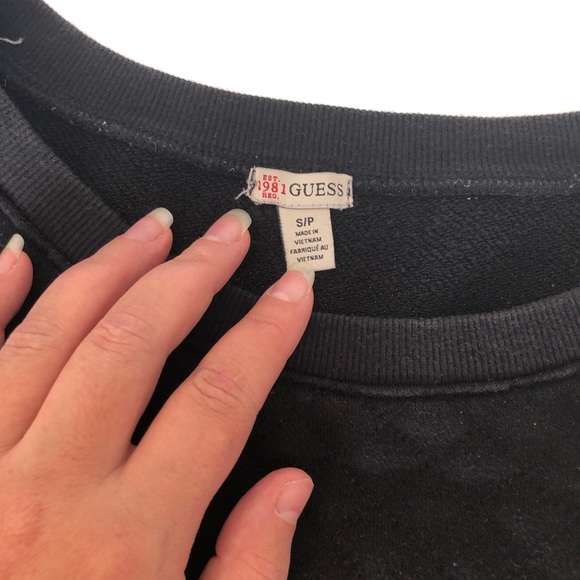 Guess Sweater - Picture 5 of 9